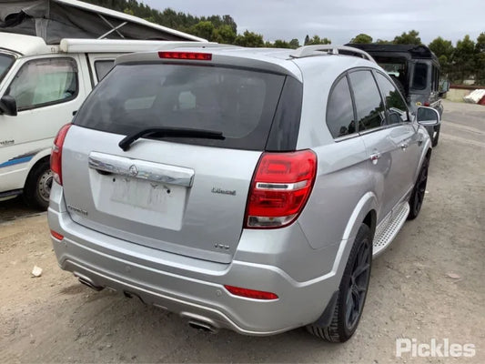 HOLDEN CAPTIVA CG 2016 silver - Left Front Door - AU-219-HL-72LP-D-A