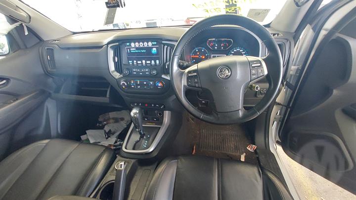HOLDEN COLORADO Ute (RG) 2.8 TD 4x4 (U142MK, U148DK, U148FK, U148MK) 2018 white - Engine Complete - AU-219-HL-2-A-A