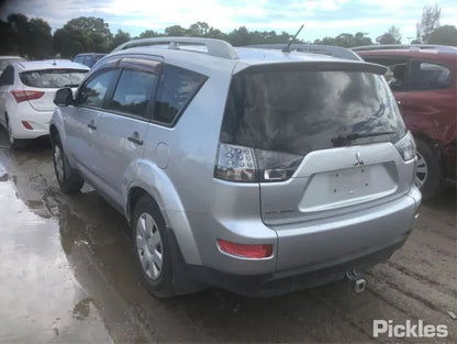 MITSUBISHI OUTLANDER ZG 2008 silver - Left Front Door - AU-219-MI-5LP-D-A