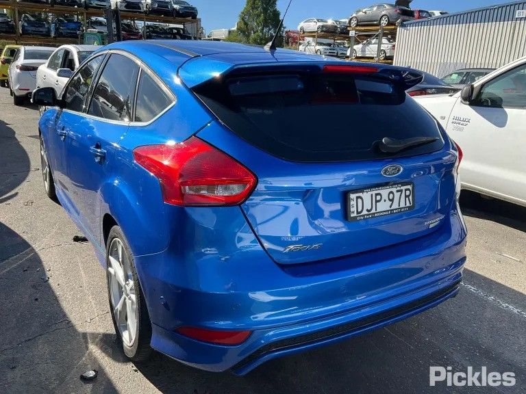 Ford Focus Titanium Lz 2017 1.5l Petrol Turbo Fwd Auto - LHR Door Shell LZ51709-LHR-DO