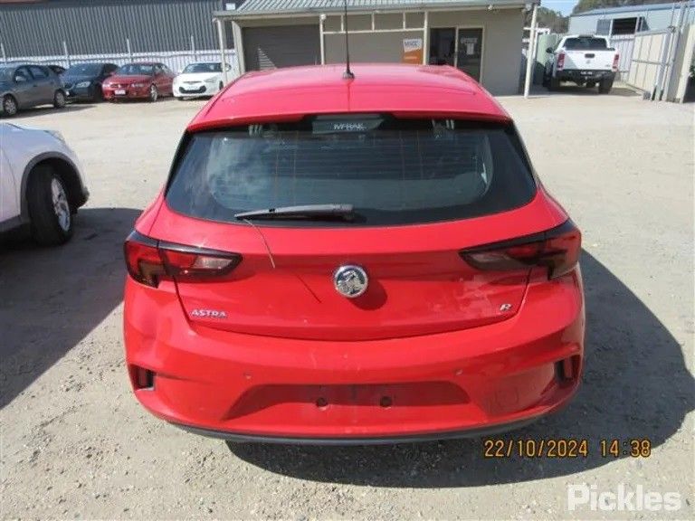 Holden Astra Bk 2017 Red Hatch Petrol Turbo 1.4L Auto Fwd - Rear Bumper Bar BK056384-RB