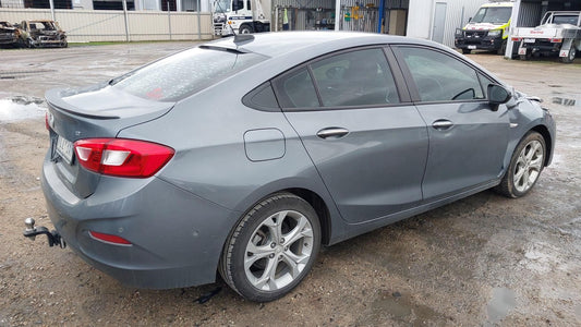 Holden Astra Lt Bl Sedan 1.4l Petrol Turbo Fwd Auto - RHR Door Shell BL623750-RHR-DO