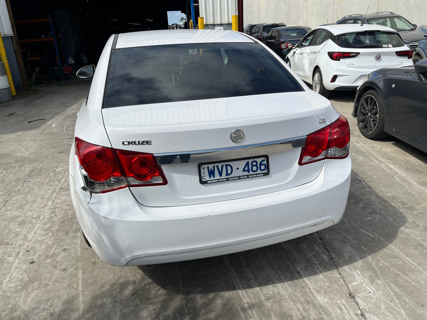 Holden Cruze Jg 2010 Petrol 1.8l Fwd Auto - Bootlid/Tailgate JG513759-BO/TA