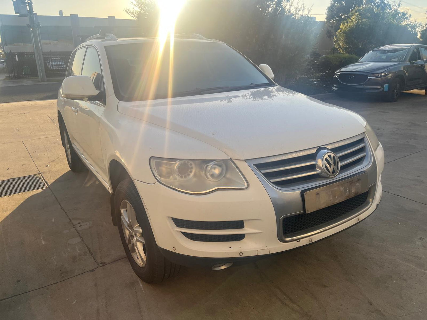 Volkswagon Touareg 7L 2008 white colour 3L Diesel AWD AUTO - Ac Compressor 3L - ACW238-7L051996-AC