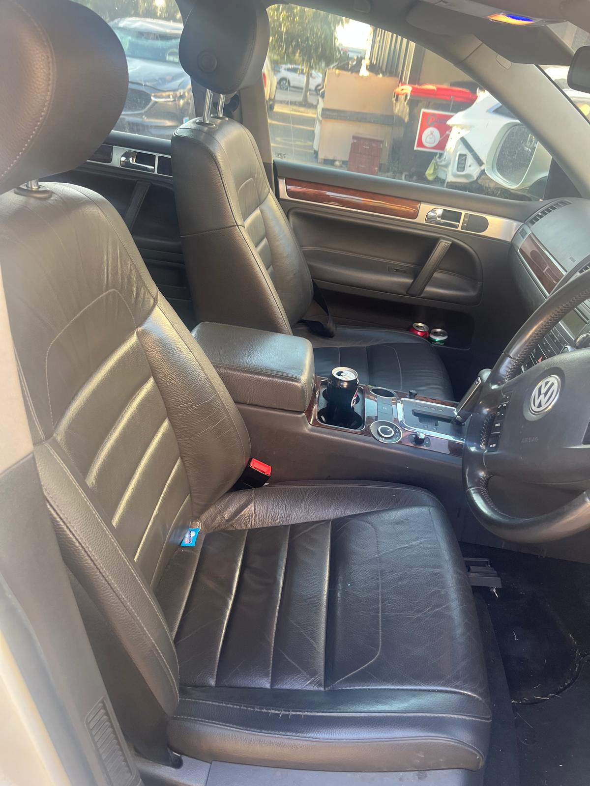 Volkswagon Touareg 7L 2008 white colour 3L Diesel AWD AUTO - LH Guard/fender  - ACW238-7L051996-LHG