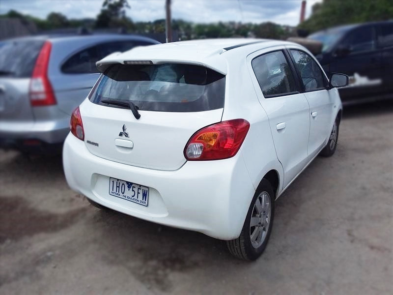 Mit Mirage La Hatch 2015 1.2l Manual Petrol White - Hub Assembly LHF LA000907-LHFHU