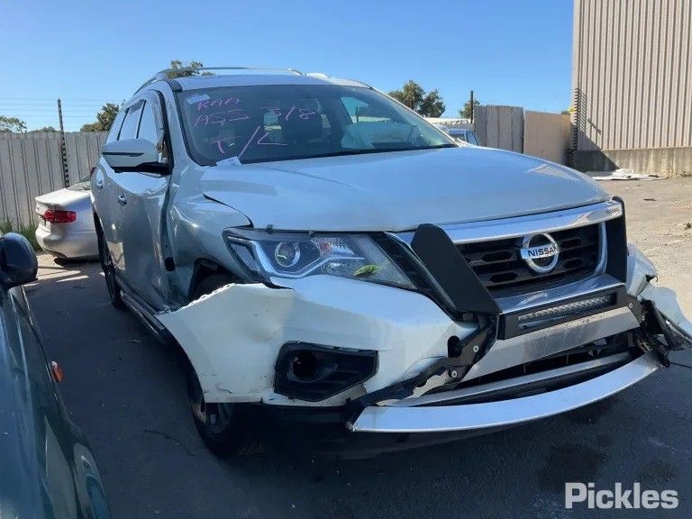 Nissan Pathfinder R52 2019 White Petrol 3.5L Fwd Auto - Hub Assembly RHF R52-644490-RHFHU