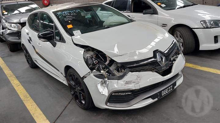 Renault Clio RS 200 X98 2016 1.6L Petrol Turbo Auto - RH Mirror X98-732262-RHM