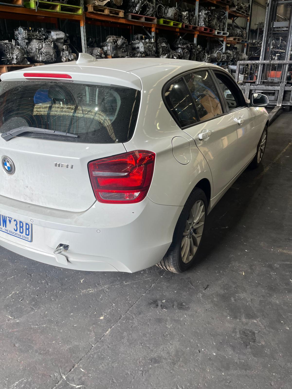 Wrecking/Dismantling BMW 118I F20 2015 White 1.6L petrol RWD Auto - ACW279