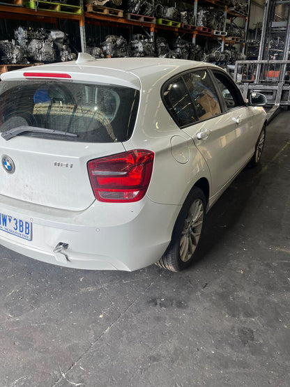 Wrecking/Dismantling BMW 118I F20 2015 White 1.6L petrol RWD Auto - ACW279