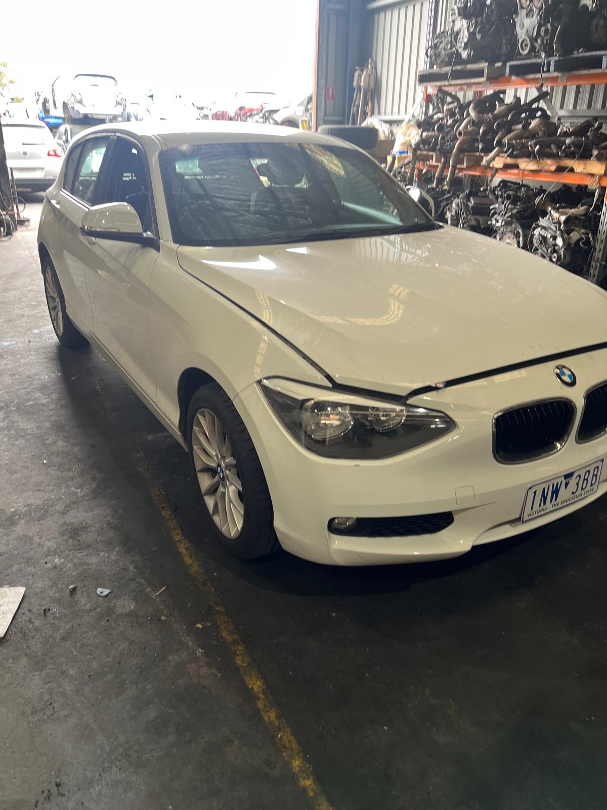 Wrecking/Dismantling BMW 118I F20 2015 White 1.6L petrol RWD Auto - ACW279