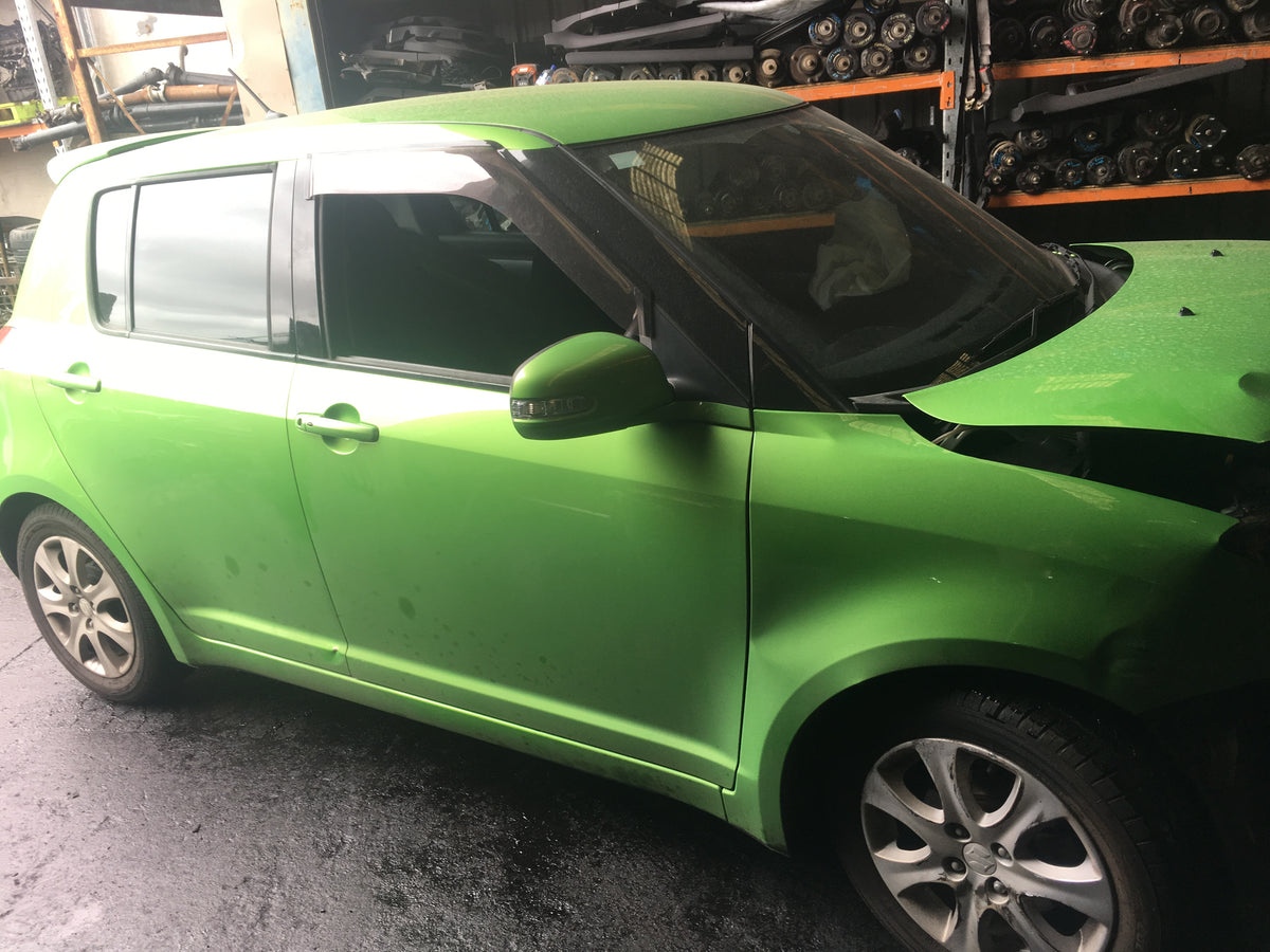 SUZUKI SWIFT EZ 2008 green - Left Front Door - AU-219-SZ-1LP-D-A