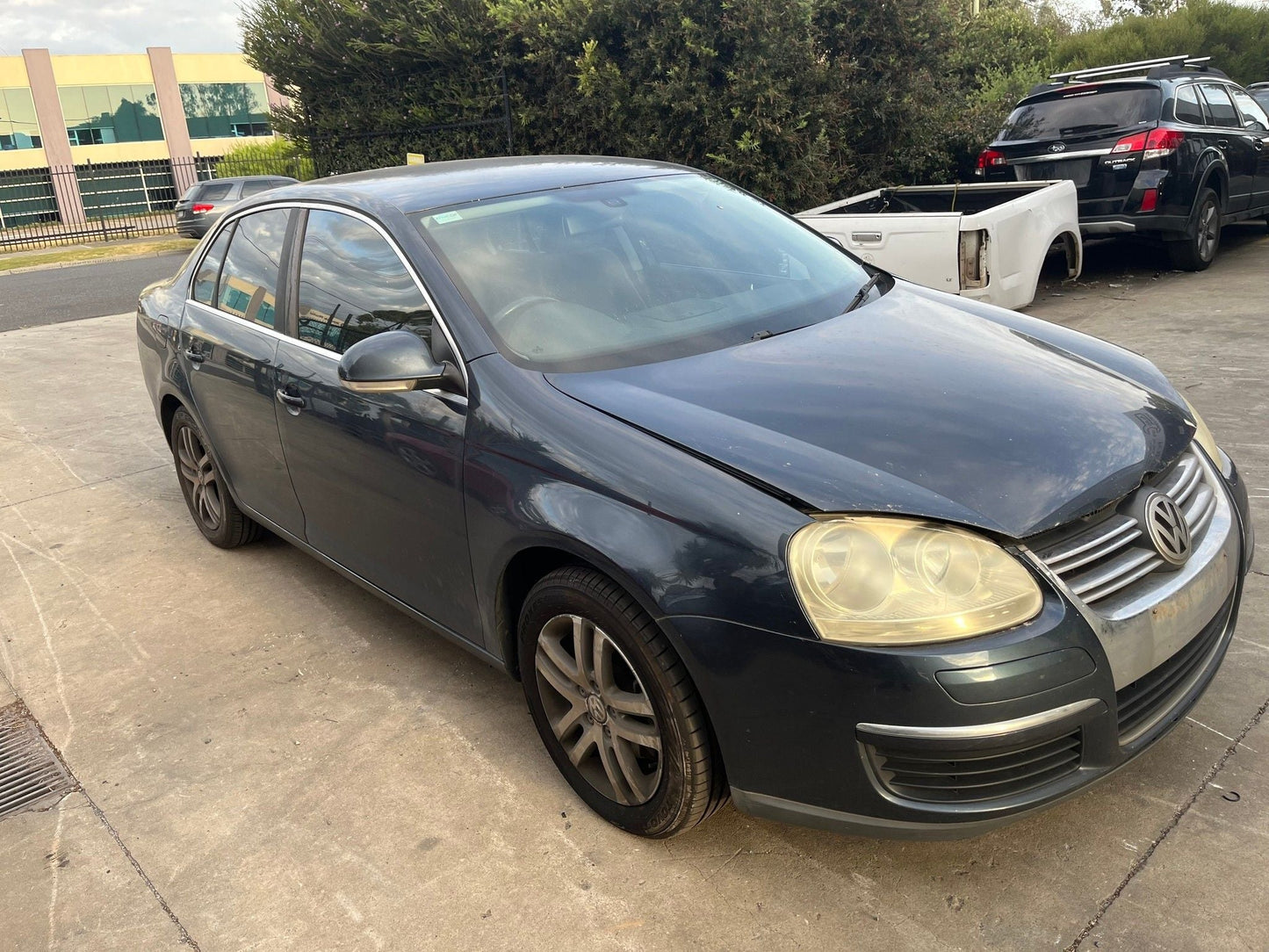 Vw Jetta 1k 2009 Grey Sedan 2l Diesel Turbo Fwd Auto - RH Headlight 1K-032147-HA-RH