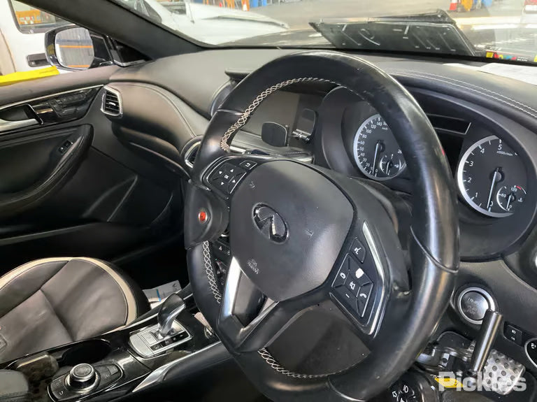 INFINITI Q30 2.0 T 2018 black - Egr Valve - AU-219-IN-1-A-D
