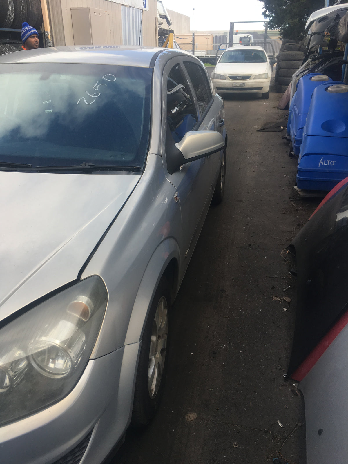 HOLDEN ASTRA AH 2008 black - Right Rear Door - AU-219-HL-62LP-D-D
