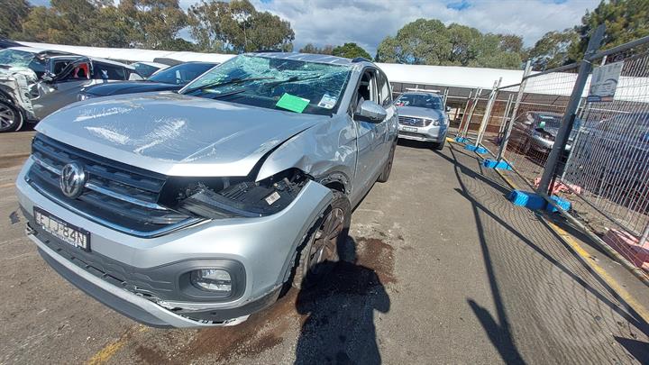 Wrecking/Dismantling VW T-CROSS (C11, D31) 1.0 TSi 2020 grey - AU-219-VW-13