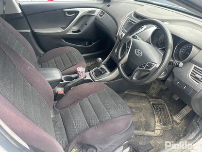 Wrecking/Dismantling Hyundai elantra MD 2012 Sedan white 1.8L petrol manual - ACW258
