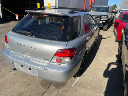 SUBARU IMPREZA Hatchback (GG) 2.5 i AWD (GGE) 2005 silver - A/C Compressor - AU-219-SU-43-H-B
