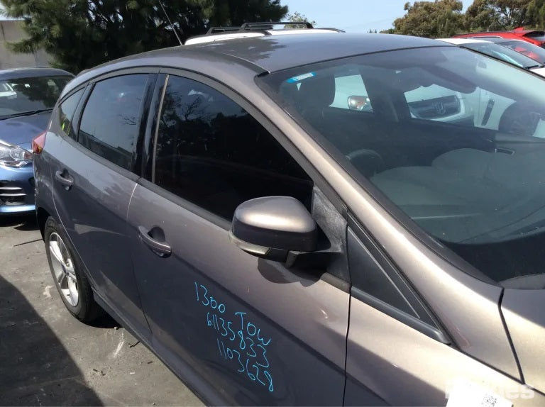FORD FOCUS LW 2014 grey - Right Front Door - AU-219-FO-11LP-D-B