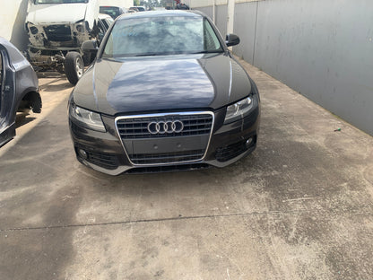 AUDI A4 B8 2008 grey - Left Front Door - AU-219-AU-3LP-D-A