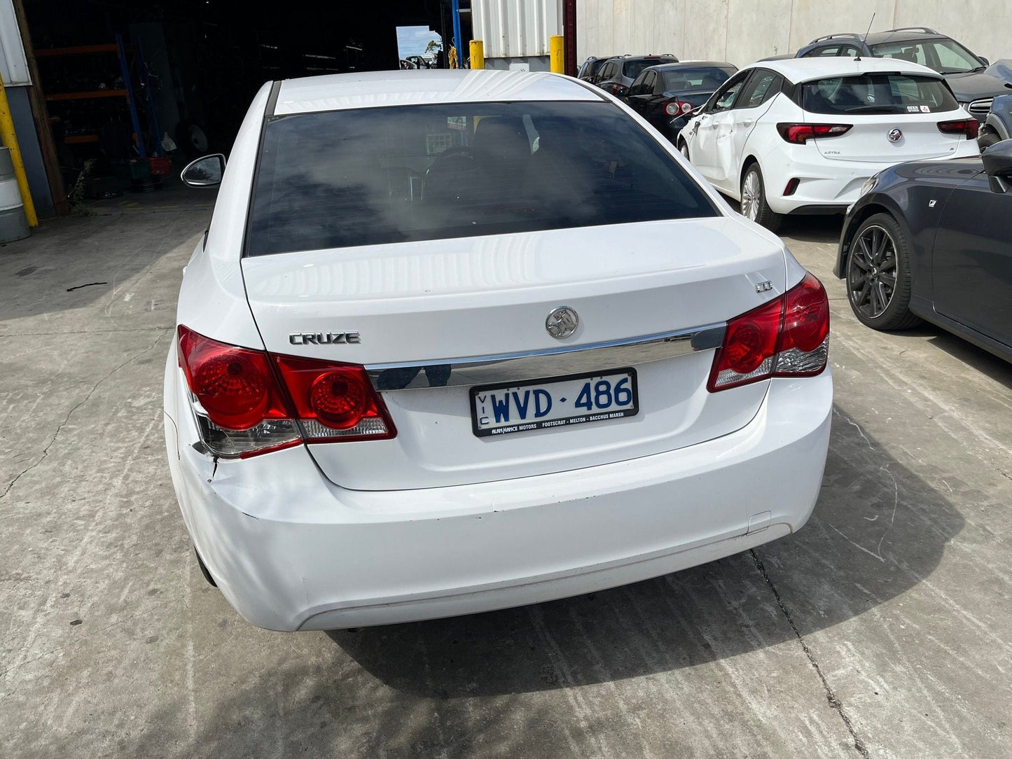 Holden Cruze Jg 2010 Petrol 1.8l Fwd Auto - Rear Bumper Bar JG513759-RB