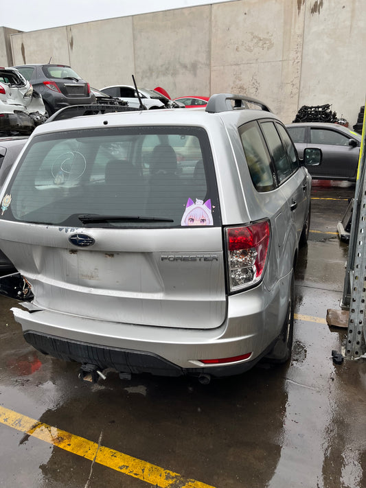 SUBARU FORESTER SH 2008 silver - Left Front Door - AU-219-SU-17LP-D-A