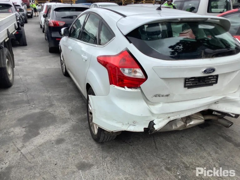 FORD FOCUS LW 2012 white - Right Rear Door - AU-219-FO-7LP-D-D