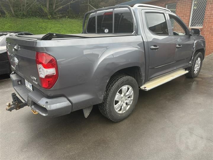 LDV T60 Ute (SK8C) 2.8 4WD 2021 grey - Radiator - AU-219-LD-2-N-A