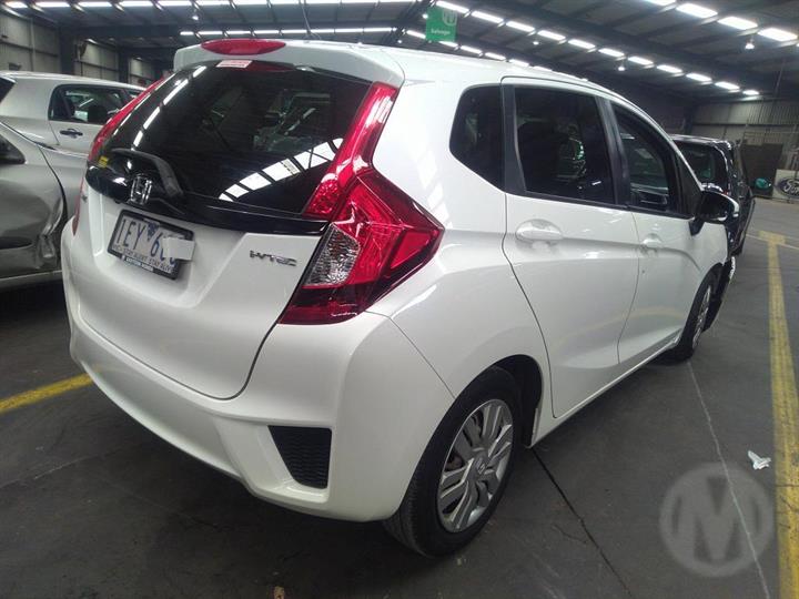 HONDA JAZZ GK 2015 white - Right Rear Door - AU-219-HO-5LP-D-D