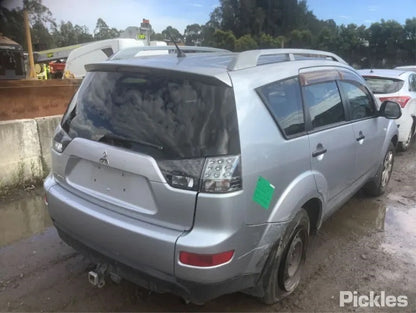 MITSUBISHI OUTLANDER ZG 2008 silver - Left Front Door - AU-219-MI-5LP-D-A
