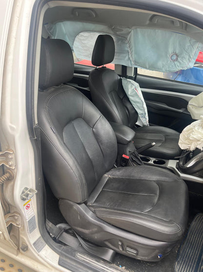 GREAT WALL STEED 2.4 2019 white - Left Rear Door Window - AU-219-GR-1-G-D