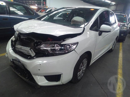 HONDA JAZZ GK 2015 white - Right Front Door - AU-219-HO-5LP-D-B