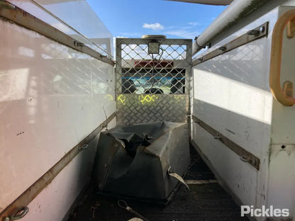 Wrecking/Dismantling Holden Colorado RG 2017 dual cab Ute 2.8L Diesel 4WD Auto white