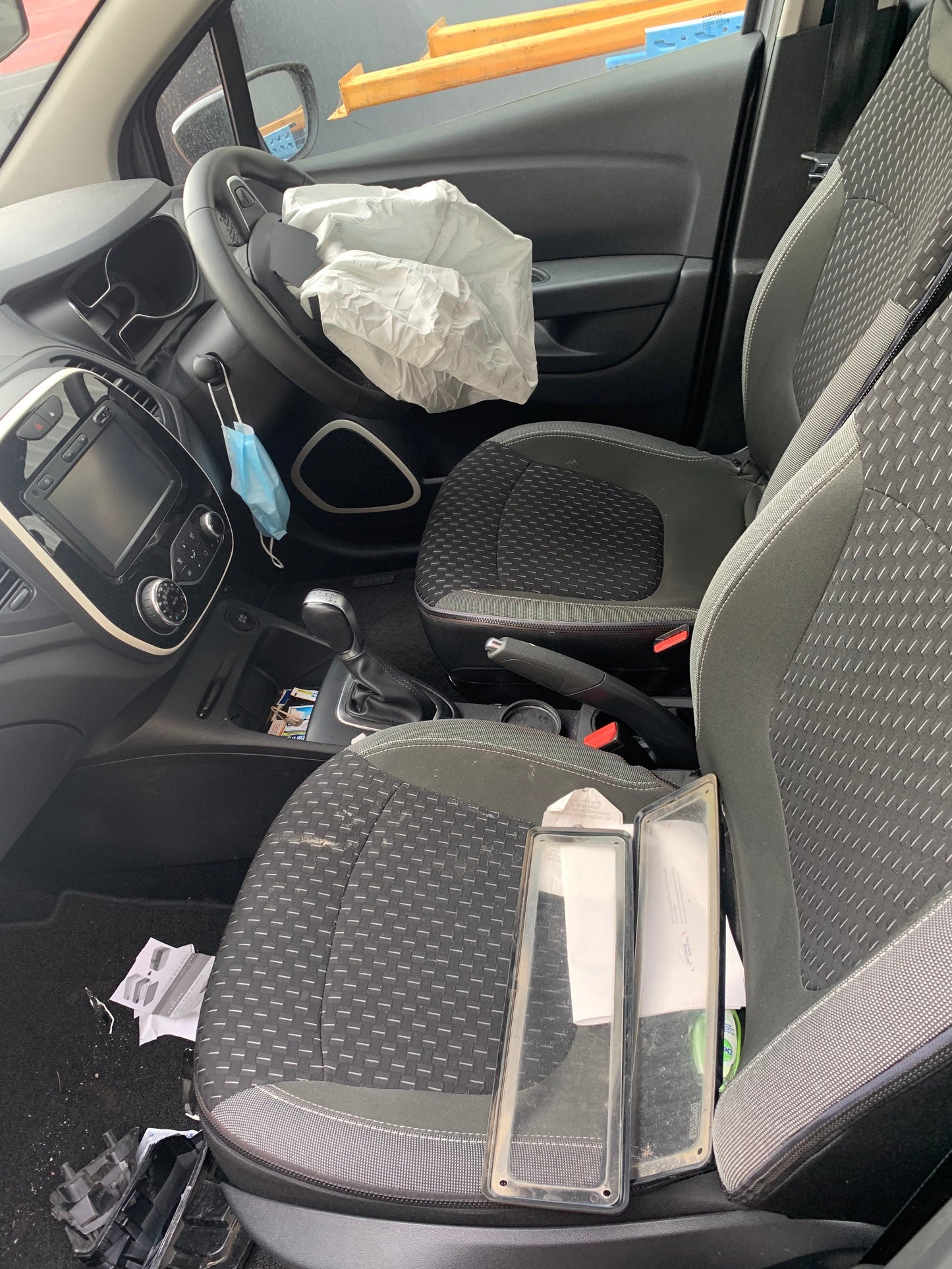 Renault Captur J87 2018 1.2L FWD Auto - RH Guard/fender