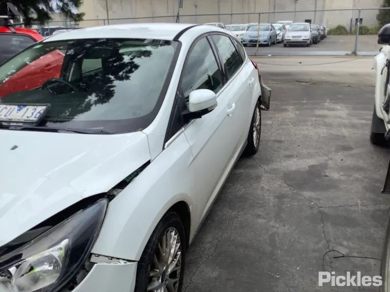 FORD FOCUS LW 2012 white - Right Rear Door - AU-219-FO-7LP-D-D