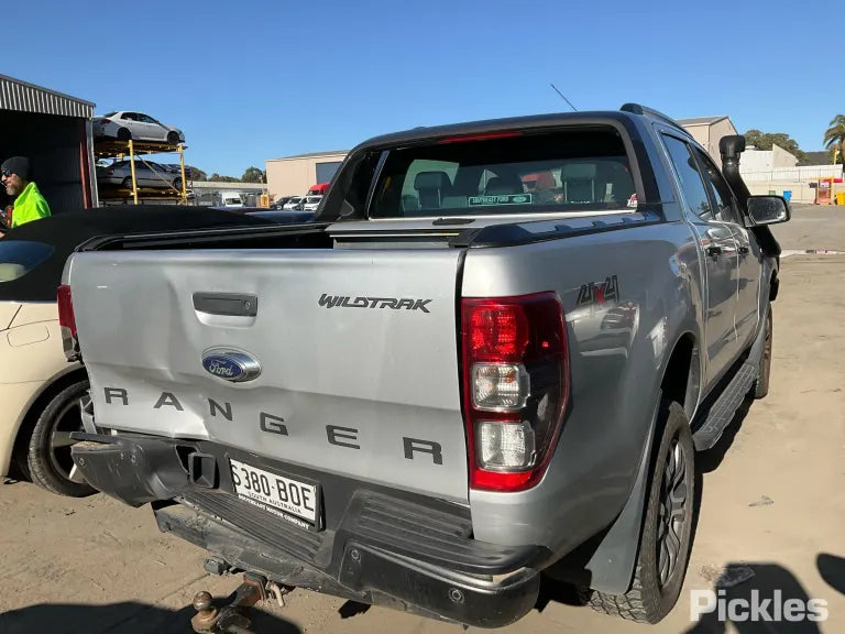 Ford Ranger 2017 Rear Ford Ranger wildtrak 2017 silver 3.2L diesel auto 4WD - Rear Shockers ...