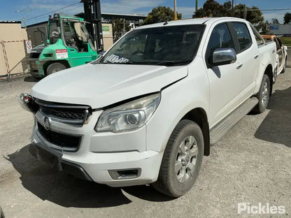 Holden Colrado RG LTZ 2015 dual cab Ute 2.8L Diesel 4WD Auto white - LH Guard/fender - ACW266-RG627254-LHG
