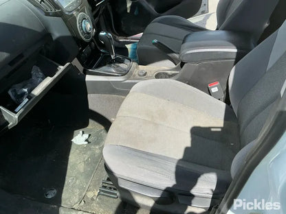 Wrecking/Dismantling Holden Colorado RG LTZ 2015 dual cab Ute 2.8L Diesel 4WD Auto white - ACW266