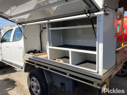 Wrecking/Dismantling Holden Colorado RG 2017 dual cab Ute 2.8L Diesel 4WD Auto white