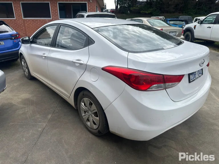 Hyundai elantra MD 2012 Sedan white 1.8L petrol manual - Rear Shockers/Strut RHR - ACW258-MD569336-RHRS